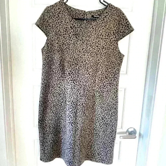 ANIMAL PRINT  GEORGE SIZE XL DRESS - Picture 1 of 9
